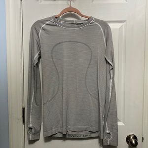 Lululemon long sleeve swiftly